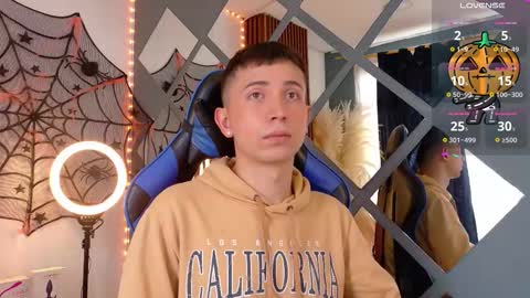 Christopher  Chris online show from October 11, 2025, 12:47 pm