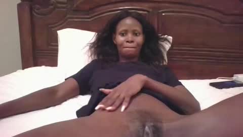 Snapshot of naughty_babe000 chatting on October 2, 2025, 3:35 am alisha online show from October 2, 2025, 3:35 am