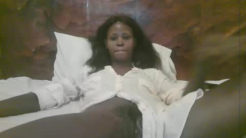 Snapshot of naughty_babe000 chatting on April 11, 2026, 7:02 am alisha online show from April 11, 2026, 7:02 am
