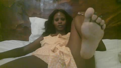 Snapshot of naughty_babe000 chatting on April 16, 2026, 6:47 am alisha online show from April 16, 2026, 6:47 am