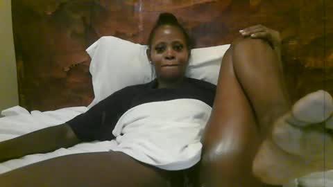 Snapshot of naughty_babe000 chatting on June 9, 2026, 4:46 am alisha online show from June 9, 2026, 4:46 am