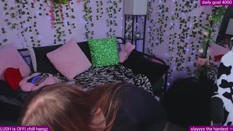 bella online show from November 29, 2025, 1:52 am