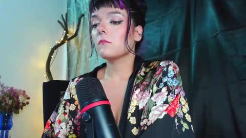 Em  please help me reach 100 thumbs up 3 online show from June 8, 2026, 1:28 am