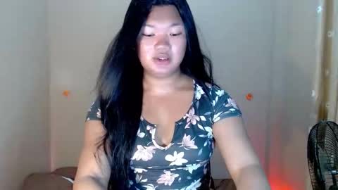 KATE online show from September 10, 2025, 2:06 pm