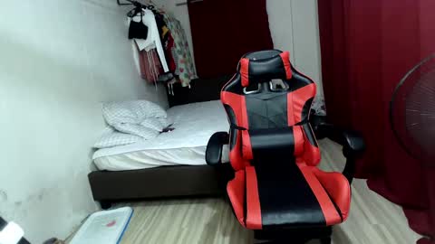 Snapshot of naughty_mariaxx chatting on December 16, 2024, 11:22 am Maria online show from December 16, 2024, 11:22 am