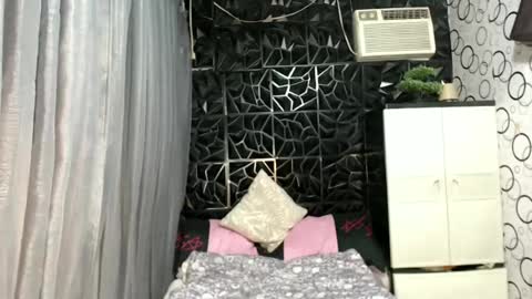 Snapshot of naughty_princess24 chatting on June 24, 2026, 12:42 am Ariela online show from June 24, 2026, 12:42 am