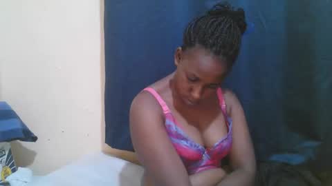 Snapshot of naughty_slender2 chatting on October 12, 2025, 12:53 am jn online show from October 12, 2025, 12:53 am