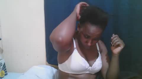 Snapshot of naughty_slender2 chatting on October 25, 2025, 5:08 pm jn online show from October 25, 2025, 5:08 pm