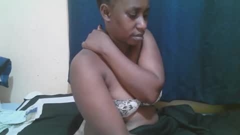 Snapshot of naughty_slender2 chatting on October 31, 2025, 9:27 pm jn online show from October 31, 2025, 9:27 pm