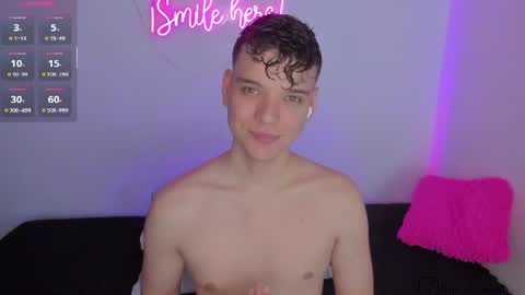Snapshot of naughty_twink_ chatting on July 9, 2026, 4:44 pm Noah online show from July 9, 2026, 4:44 pm