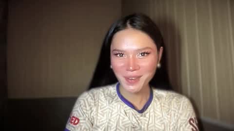 Snapshot of naughty_yuuna chatting on May 6, 2026, 3:39 pm naughty_yuuna online show from May 6, 2026, 3:39 pm
