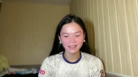 Snapshot of naughty_yuuna chatting on May 11, 2026, 4:48 pm naughty_yuuna online show from May 11, 2026, 4:48 pm