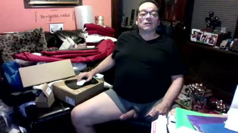 naughtybone online show from March 22, 2026, 6:17 am