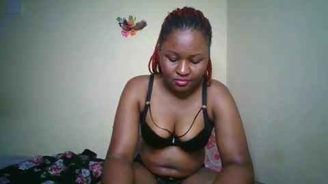 MUMU online show from May 18, 2026, 8:25 pm