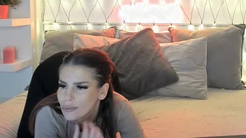 Cassy online show from February 16, 2025, 4:21 pm