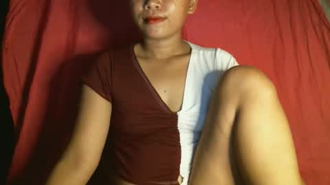 Snapshot of naughtycuttieangel chatting on April 8, 2026, 3:17 am naughtycuttieangel online show from April 8, 2026, 3:17 am