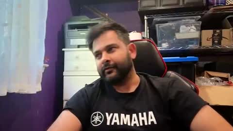 sakhtlaundaz online show from October 16, 2025, 8:54 pm