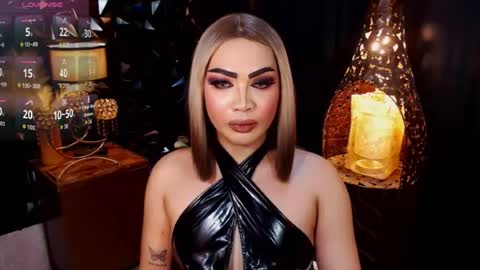 naughtyfridah online show from June 20, 2026, 5:38 pm