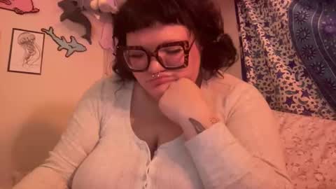 Snapshot of naughtygirl637100 chatting on November 29, 2025, 11:52 pm Naughty Girl online show from November 29, 2025, 11:52 pm