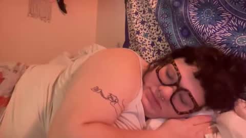 Snapshot of naughtygirl637100 chatting on December 1, 2025, 11:59 am Naughty Girl online show from December 1, 2025, 11:59 am