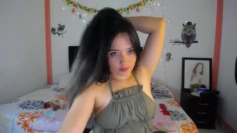 Snapshot of naughtygirl_mmm chatting on January 10, 2025, 5:02 pm Valeria online show from January 10, 2025, 5:02 pm