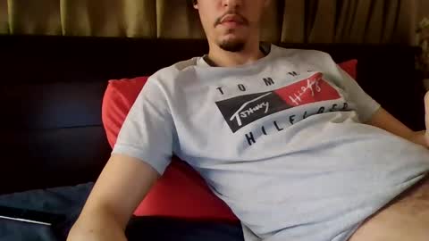 naughtyguy556677 online show from May 17, 2026, 3:41 pm