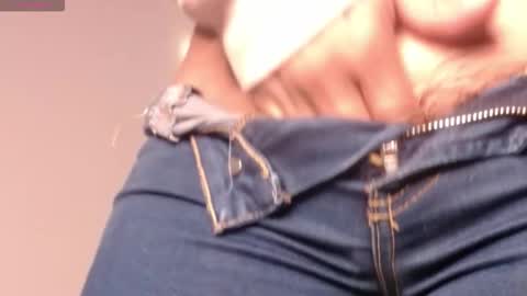 Kimberly online show from October 31, 2025, 1:01 pm