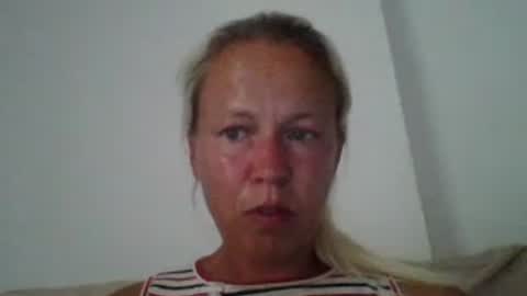 Snapshot of naughtyjennyblondeuk chatting on June 22, 2026, 7:00 pm naughtyjennyblondeuk online show from June 22, 2026, 7:00 pm