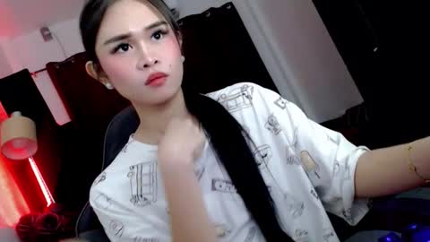Snapshot of naughtymira888 chatting on September 24, 2025, 4:32 pm your girlfriend mira online show from September 24, 2025, 4:32 pm