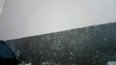 naughtymom_33 online show from December 21, 2025, 9:55 pm