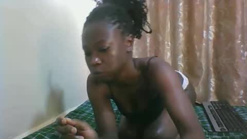 naughtynice540298 online show from November 19, 2025, 7:08 am