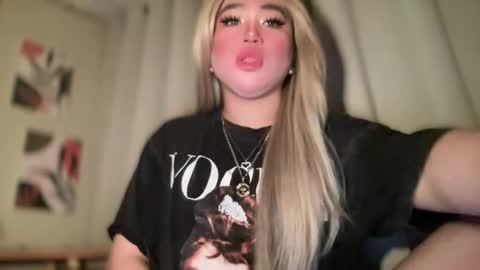 Rose Wilson online show from January 4, 2025, 3:50 am