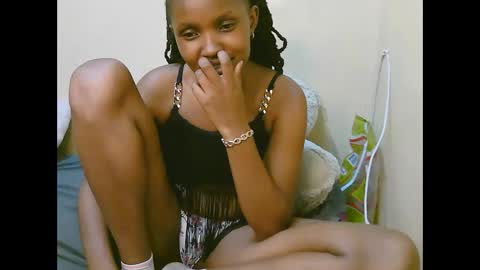 naughtyqueen online show from November 10, 2025, 11:48 pm