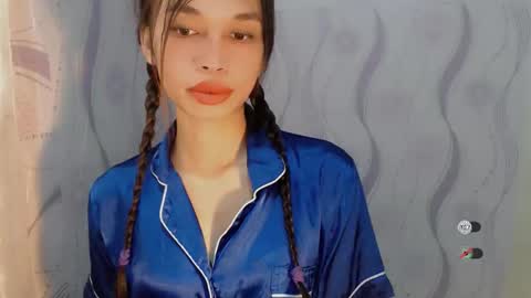 Snapshot of naughtysunshinepinay chatting on March 6, 2026, 12:18 am Celine online show from March 6, 2026, 12:18 am