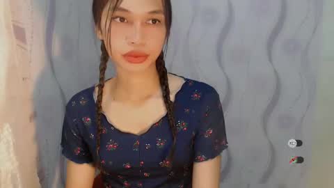 Snapshot of naughtysunshinepinay chatting on March 26, 2026, 11:43 pm Celine online show from March 26, 2026, 11:43 pm