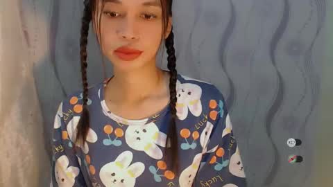 Snapshot of naughtysunshinepinay chatting on April 5, 2026, 11:24 pm Celine online show from April 5, 2026, 11:24 pm