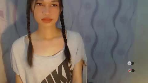 Snapshot of naughtysunshinepinay chatting on April 18, 2026, 12:47 am Celine online show from April 18, 2026, 12:47 am