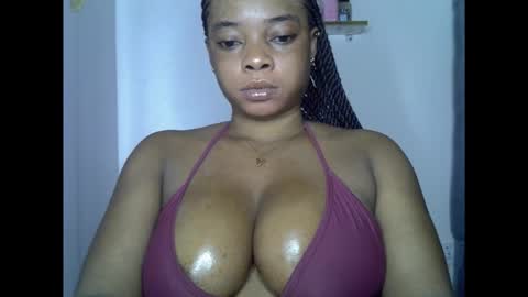 Snapshot of naughtyxcuntx chatting on January 19, 2026, 6:39 am naughtyxcuntx online show from January 19, 2026, 6:39 am