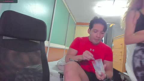 Snapshot of naugthtycurls chatting on February 18, 2025, 9:09 pm Arantxa online show from February 18, 2025, 9:09 pm