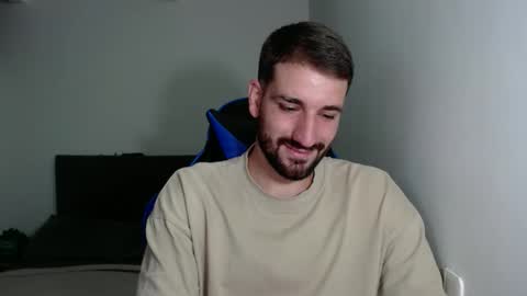 Snapshot of naugthy18boy chatting on December 10, 2024, 2:50 pm Nico online show from December 10, 2024, 2:50 pm