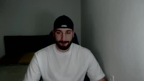 Snapshot of naugthy18boy chatting on March 10, 2025, 5:39 pm Nico online show from March 10, 2025, 5:39 pm