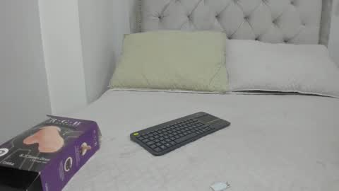 Naxa  Lexi online show from December 29, 2024, 3:03 pm