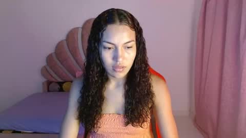 Snapshot of naya_fox1 chatting on January 8, 2026, 11:18 pm naya_fox1 online show from January 8, 2026, 11:18 pm