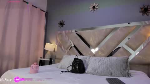 nayara_macherano online show from October 17, 2025, 11:24 am