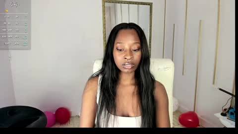Snapshot of nayariskaya chatting on January 1, 2025, 1:58 am Nayaris 3 online show from January 1, 2025, 1:58 am