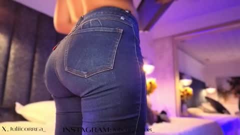 Snapshot of naylapot_ chatting on October 22, 2025, 11:21 am Juli online show from October 22, 2025, 11:21 am