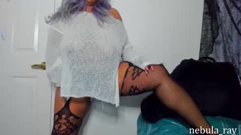 Snapshot of nebula_ray chatting on November 25, 2025, 2:28 pm Nebula Ray online show from November 25, 2025, 2:28 pm