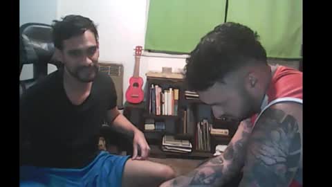 Nek y Ema online show from December 16, 2025, 2:49 am