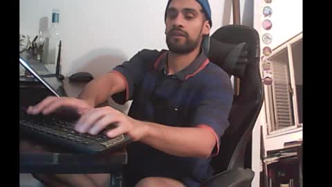 Nek y Ema online show from December 17, 2025, 4:29 am