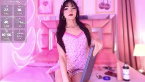 Snapshot of nefera_nox chatting on February 6, 2026, 4:50 am nefera_nox online show from February 6, 2026, 4:50 am